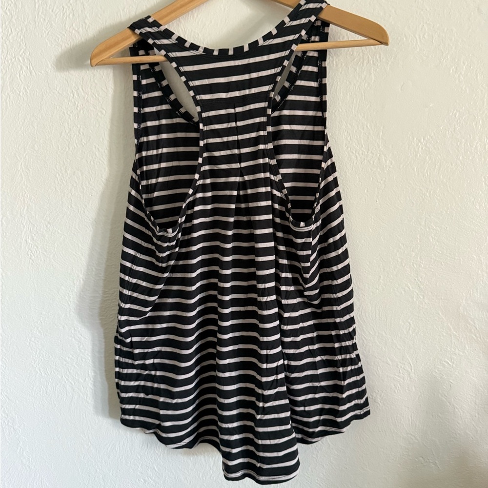 Lululemon striped tank top - Picture 2 of 4